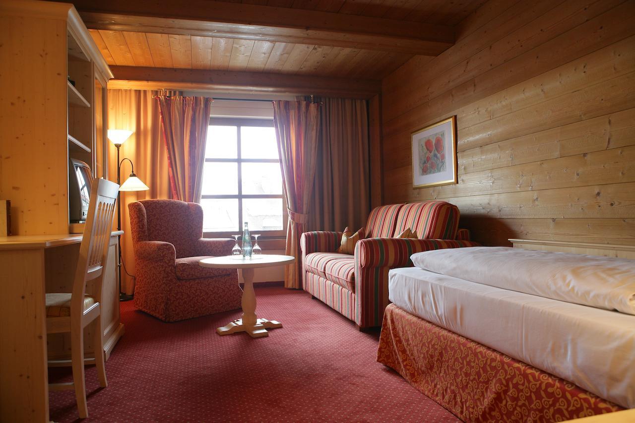 Hotel Gasthof Alte Post Holzkirchen Holzkirchen  Quarto foto
